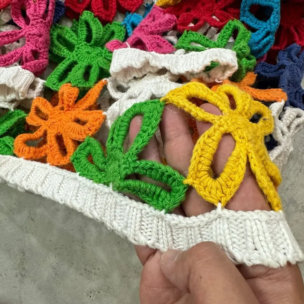 VINTAGE 80s Floral Crochet Mesh Handknit Unique Sweater Size XL Multicolor RARE